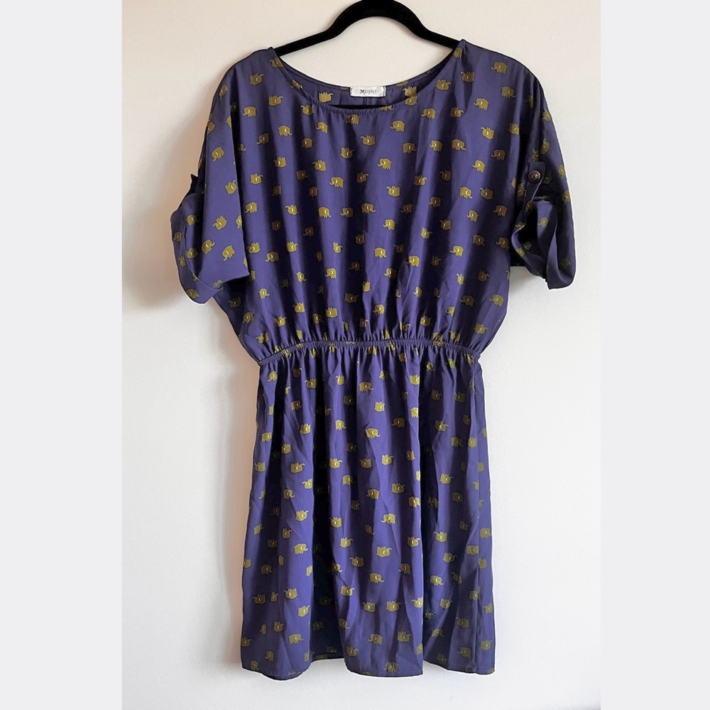 BNWOT ELEPHANT PRINT MIDI DRESS